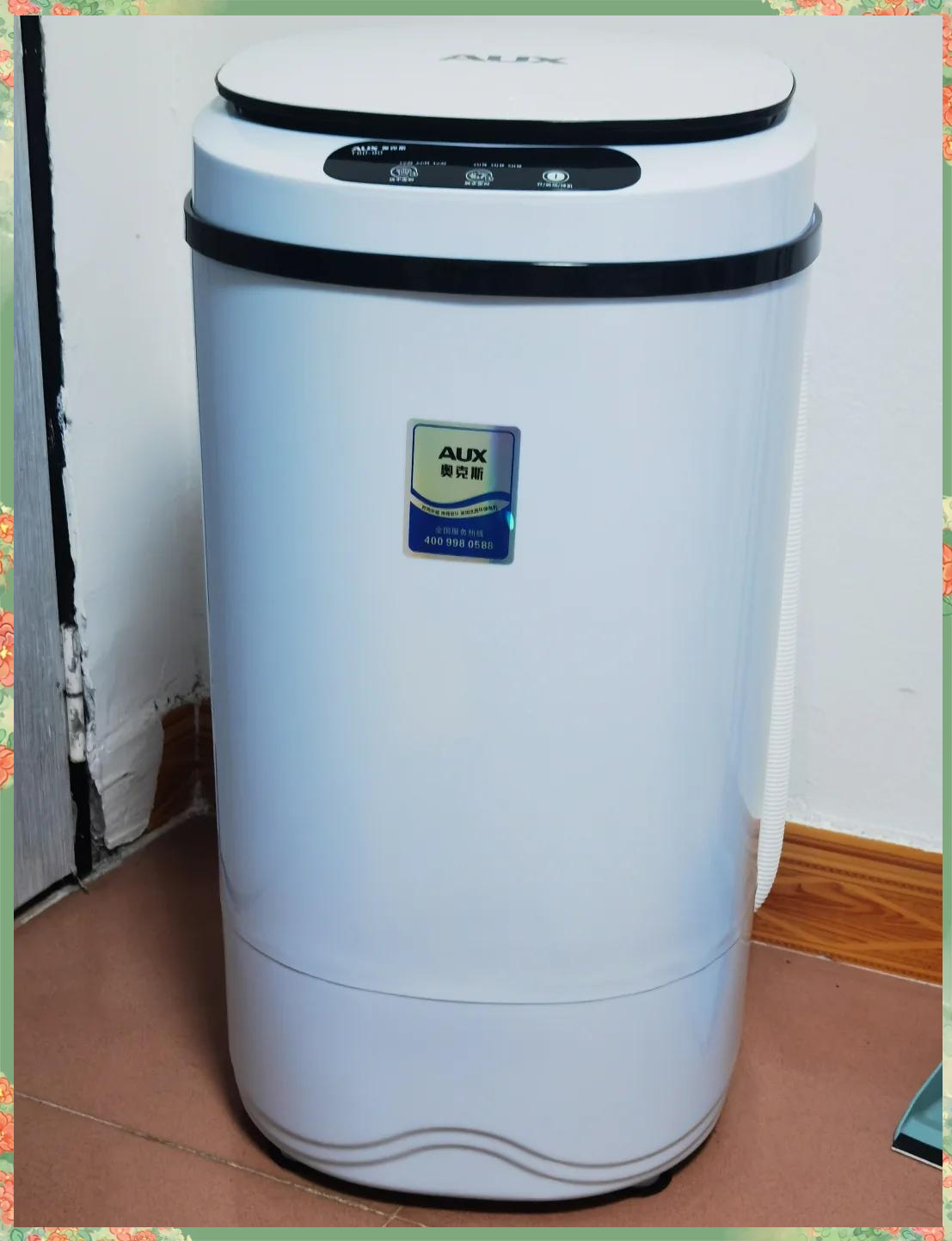 奥克斯迷你小洗衣机低价转让